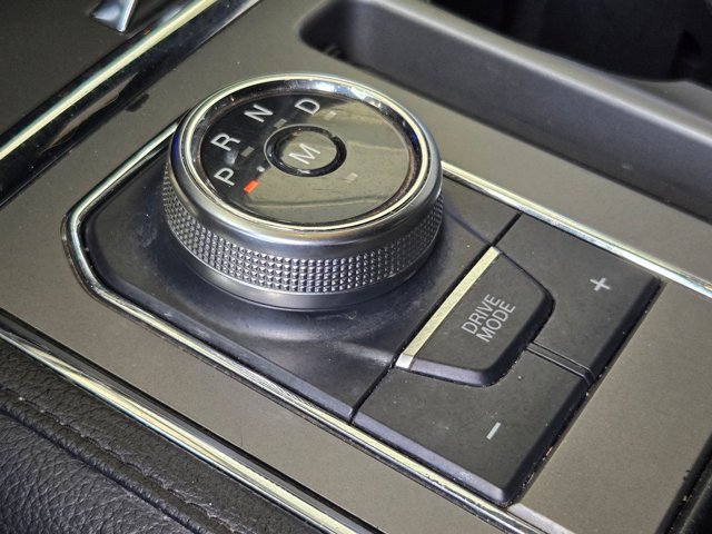 Used 2019 Ford Expedition XLT w/ Equipment Group 202A RWD image 17