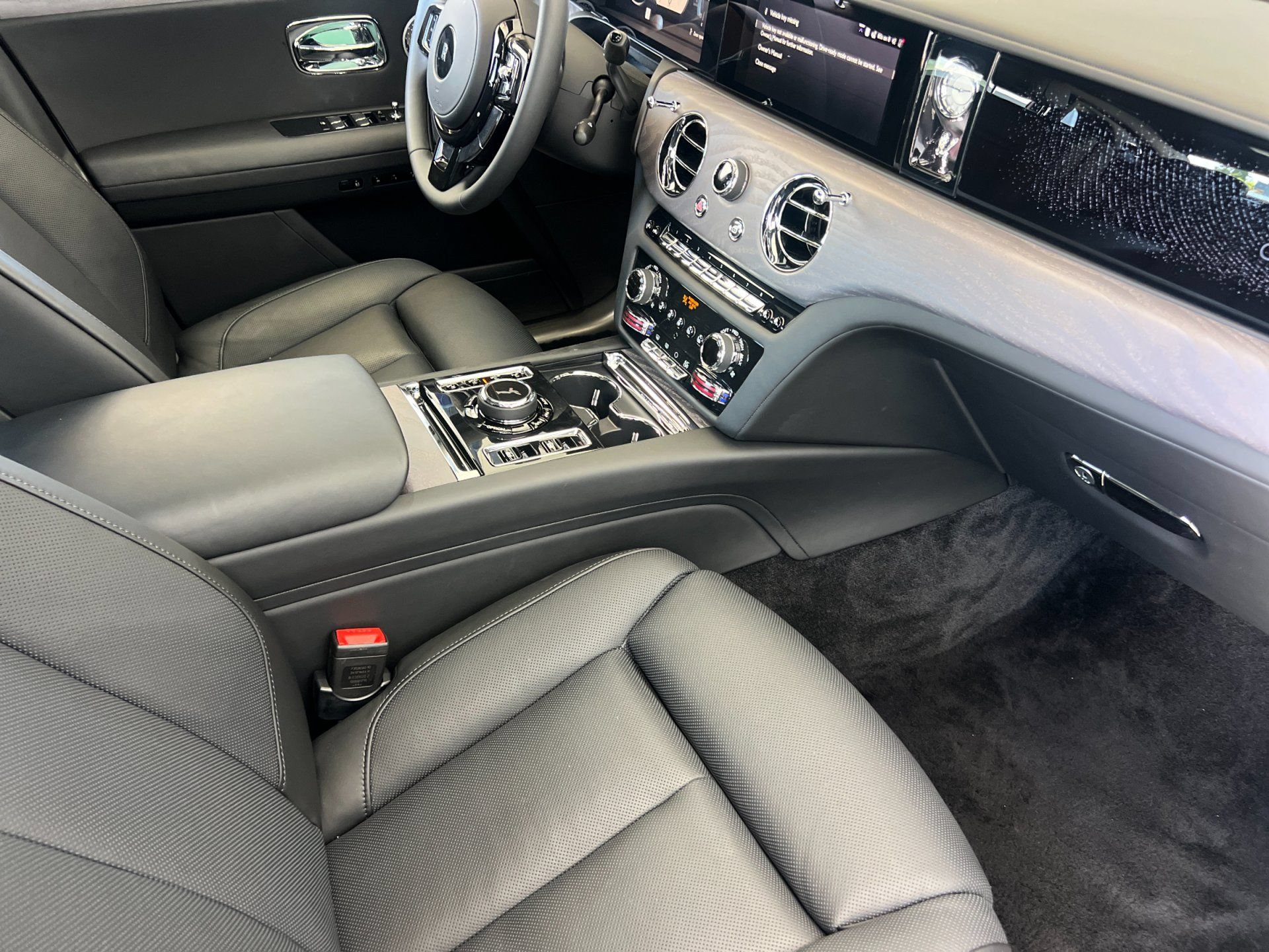 Certified 2026 Rolls-Royce Ghost AWD/4WD image 15