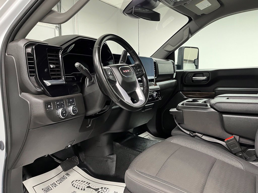 Used 2025 GMC Sierra 3500 SLE w/ SLE Convenience Package AWD/4WD image 22