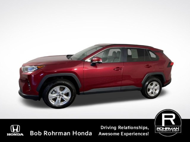 Used 2021 Toyota RAV4 XLE AWD/4WD image 5