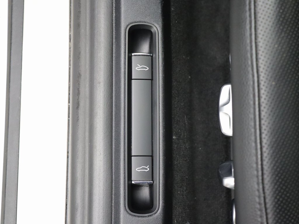 Used 2018 Porsche 718 Cayman image 28