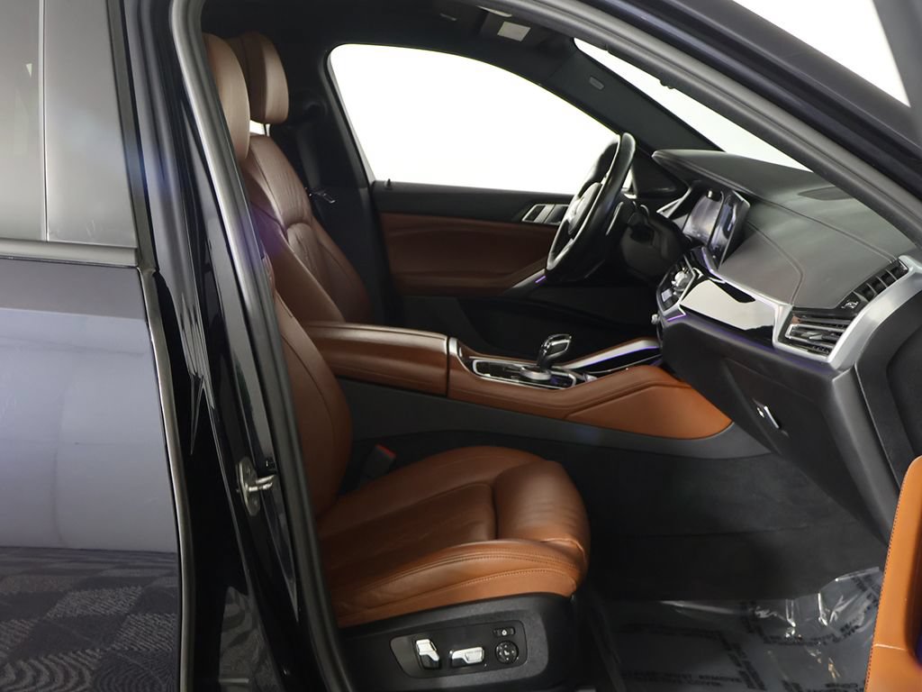 Used 2023 BMW X6 xDrive40i AWD/4WD image 30