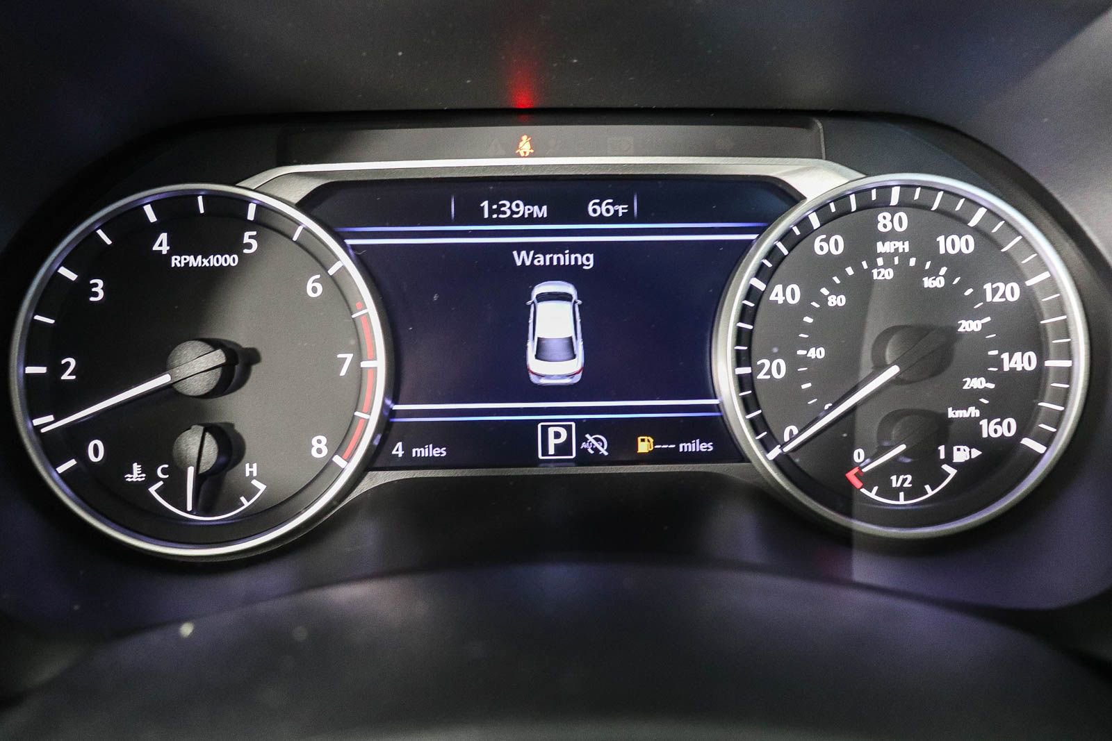 Used 2025 Nissan Sentra SR image 24