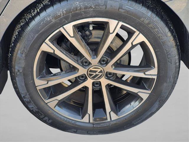 Used 2024 Volkswagen Jetta Sport FWD image 15