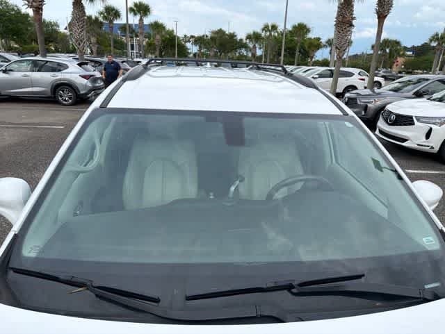 Used 2017 Chrysler Pacifica Touring-L FWD image 14