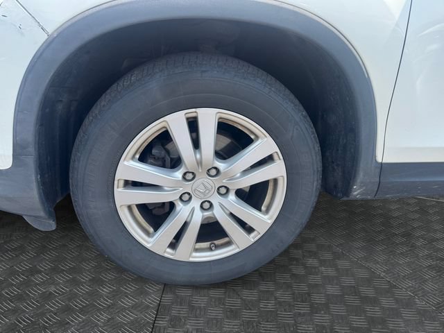 Used 2017 Honda Pilot LX image 11