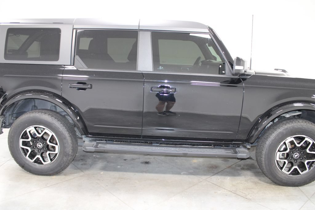 Used 2024 Ford Bronco Outer Banks AWD/4WD image 11