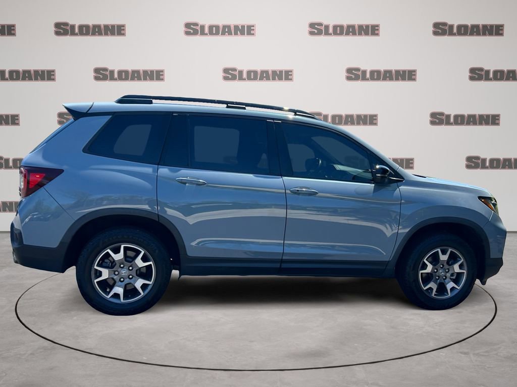 Used 2023 Honda Passport TrailSport image 6