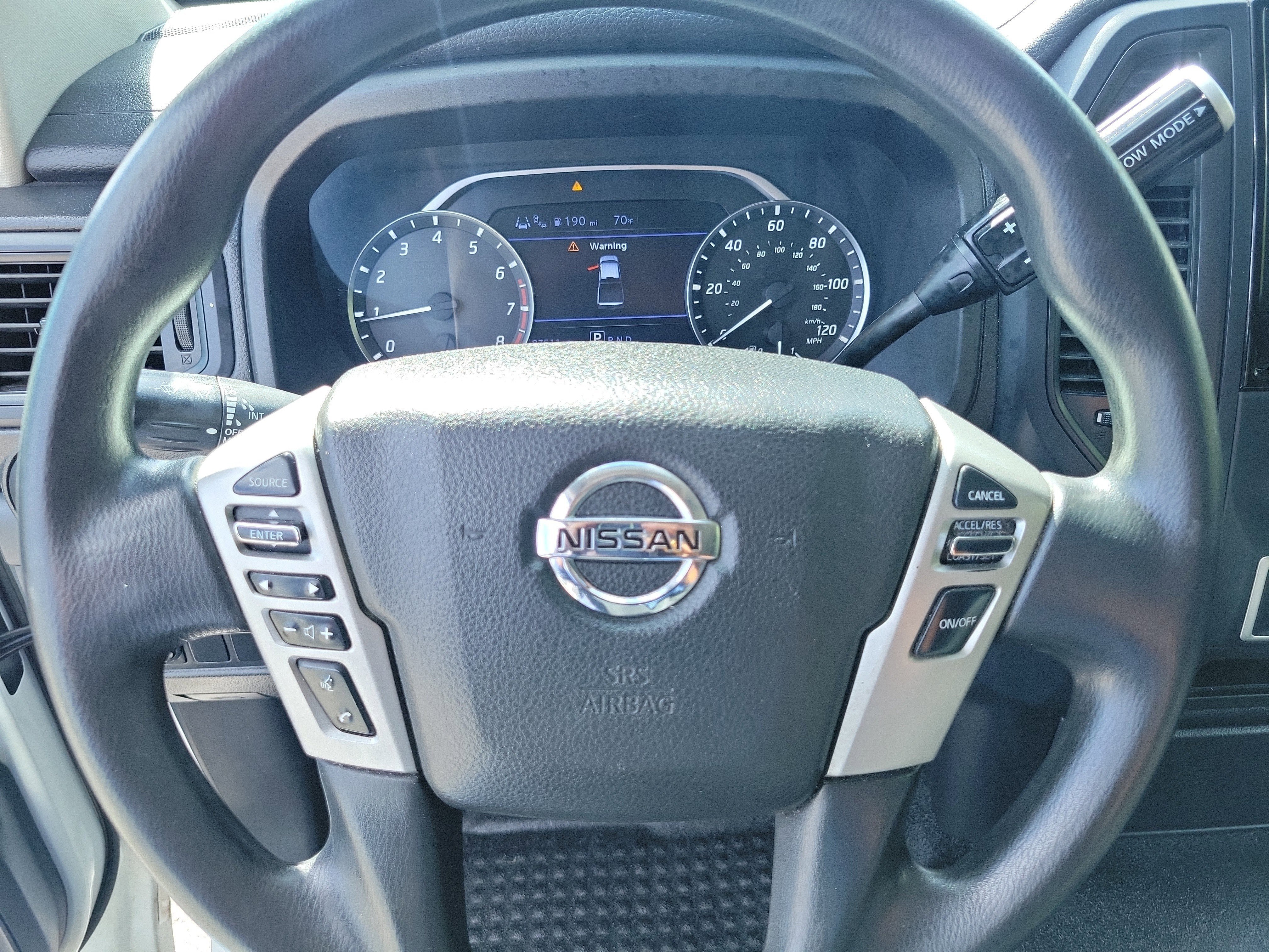 Used 2022 Nissan Titan S image 25