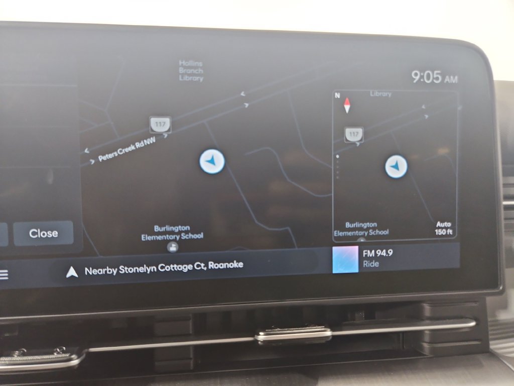 Certified 2025 Hyundai Kona SEL AWD/4WD image 21