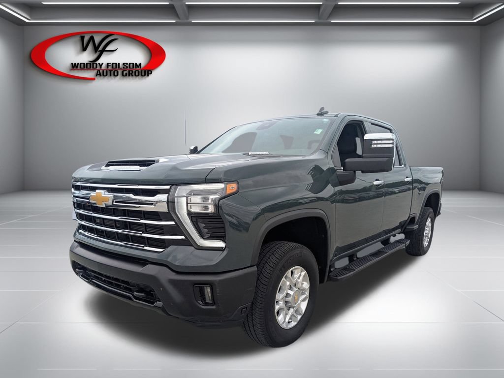Used 2025 Chevrolet Silverado 2500 LTZ w/ LTZ Convenience Package AWD/4WD image 9