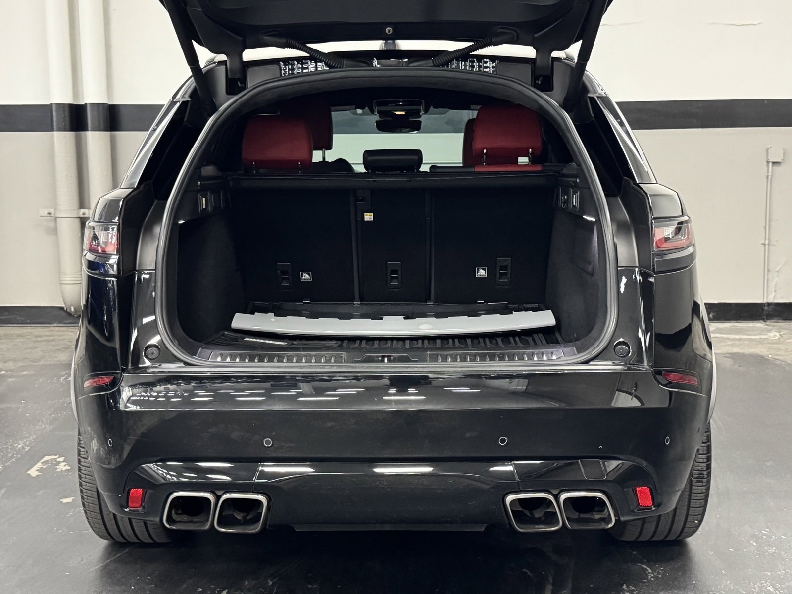 Used 2020 Land Rover Range Rover Velar SV Autobiography Dynamic image 14