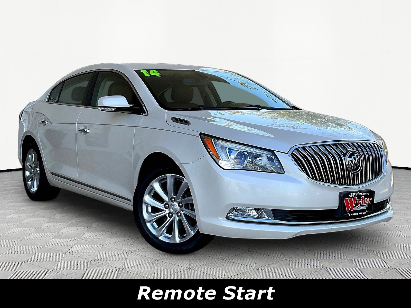 Used 2014 Buick LaCrosse Leather FWD image 3