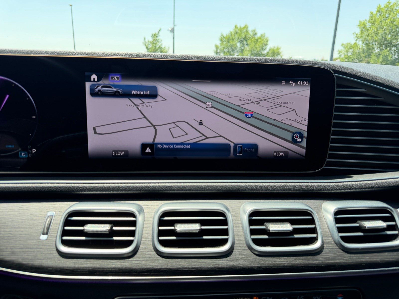Used 2025 Mercedes-Benz GLE 350 4MATIC image 26