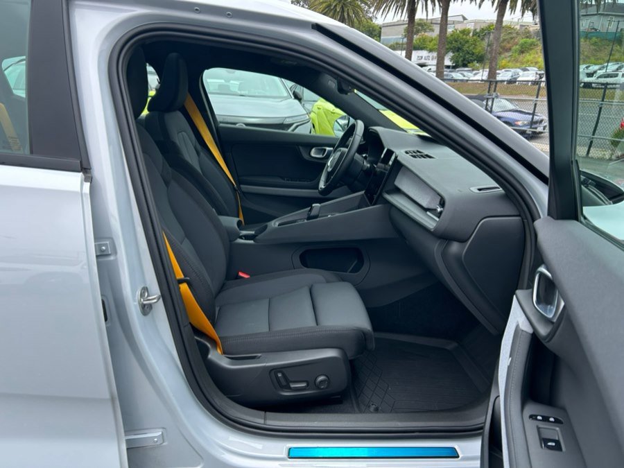 Used 2023 Polestar Polestar 2 w/ Pilot Pack AWD/4WD image 37
