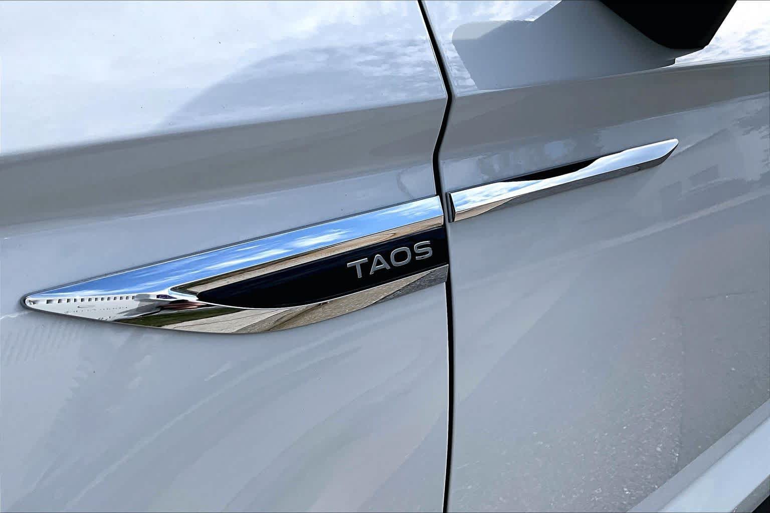 Used 2024 Volkswagen Taos S AWD/4WD image 33