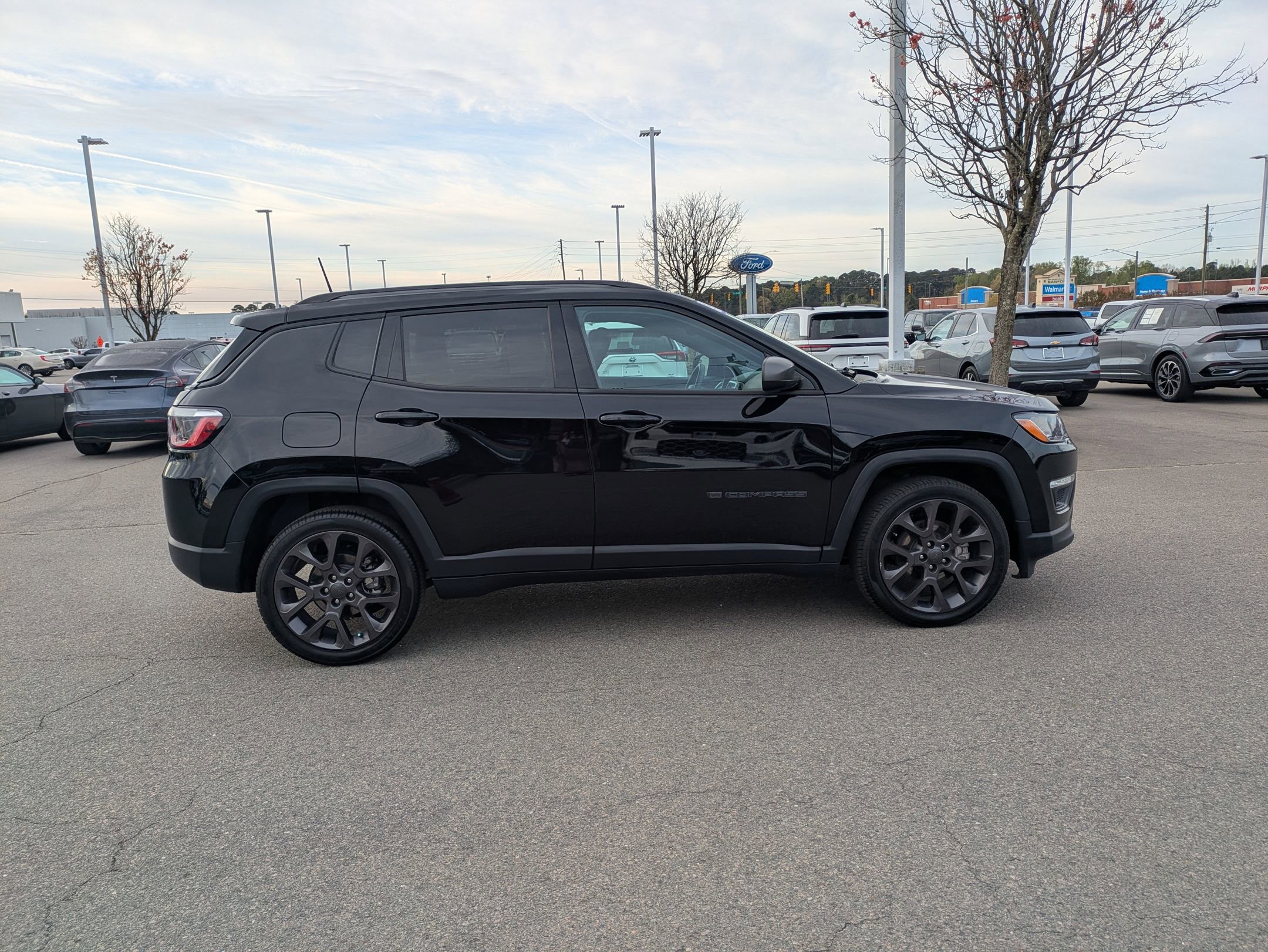Used 2021 Jeep Compass Latitude w/ Sun and Sound Group image 3