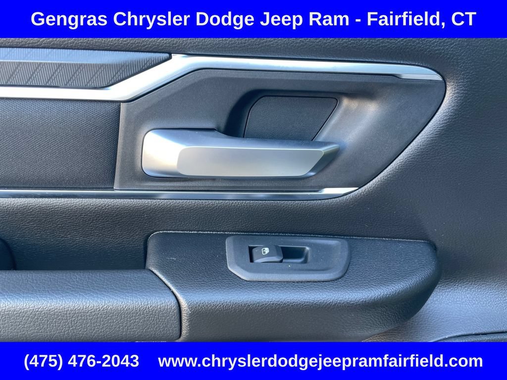 Certified 2025 RAM 1500 Big Horn AWD/4WD image 32