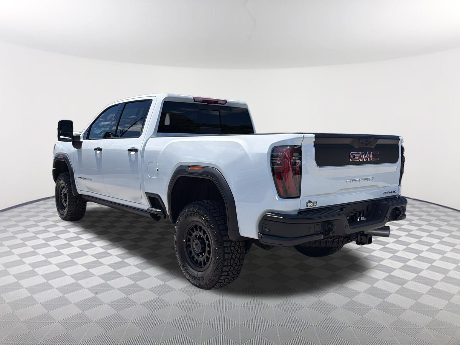 New 2026 GMC Sierra 2500 AT4X w/ AT4X AEV Edition AWD/4WD image 3
