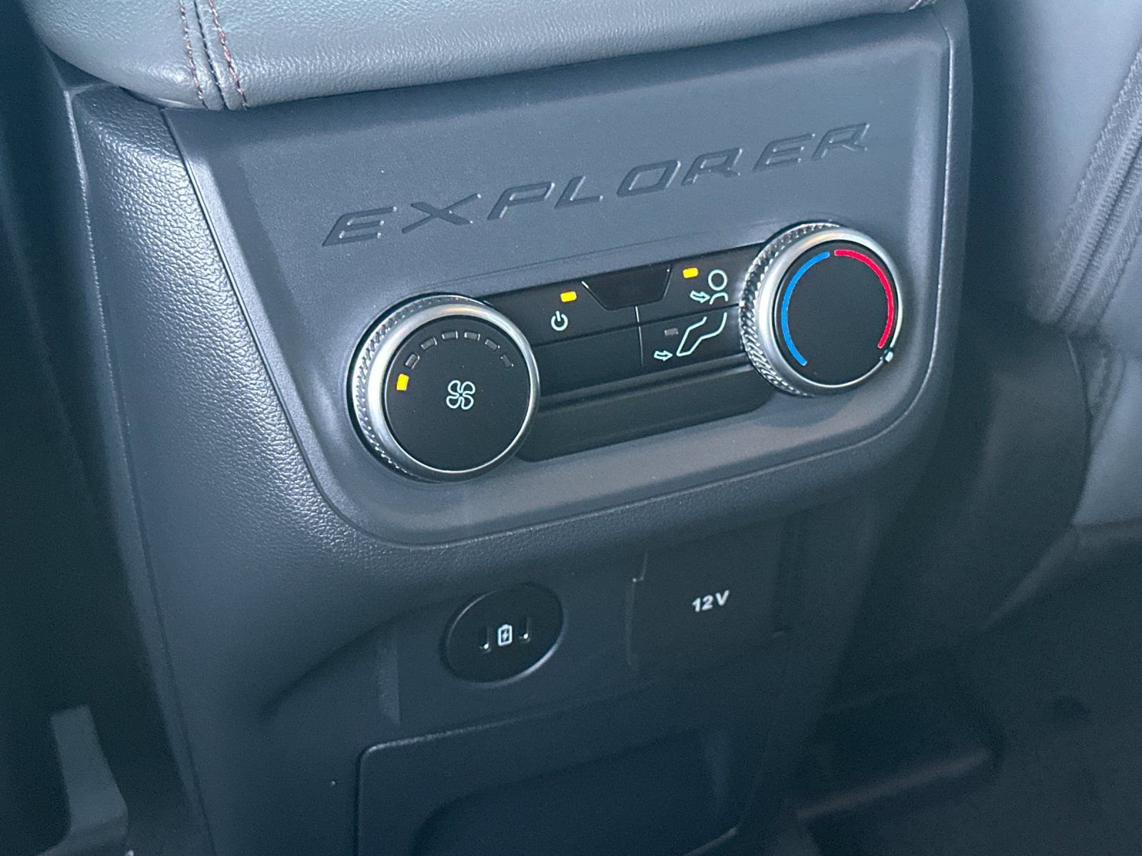 New 2026 Ford Explorer Active w/ Active Comfort Package RWD image 14