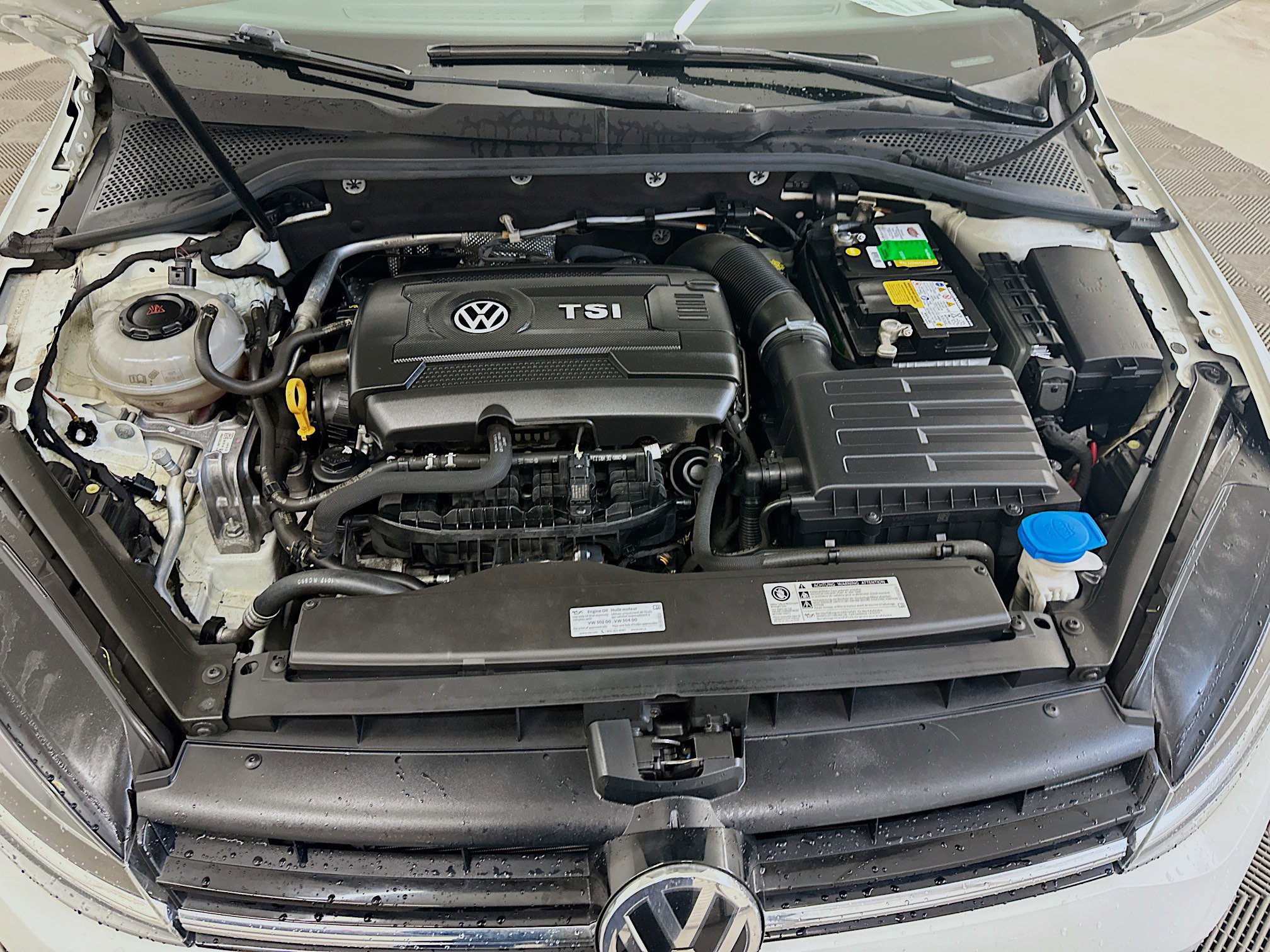 Used 2018 Volkswagen Golf SE FWD image 34