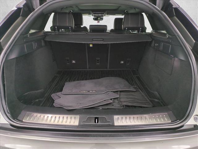 Used 2019 Land Rover Range Rover Velar R-Dynamic SE image 6