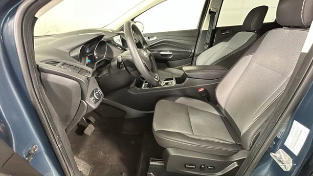 Used 2019 Ford Escape SE FWD image 12