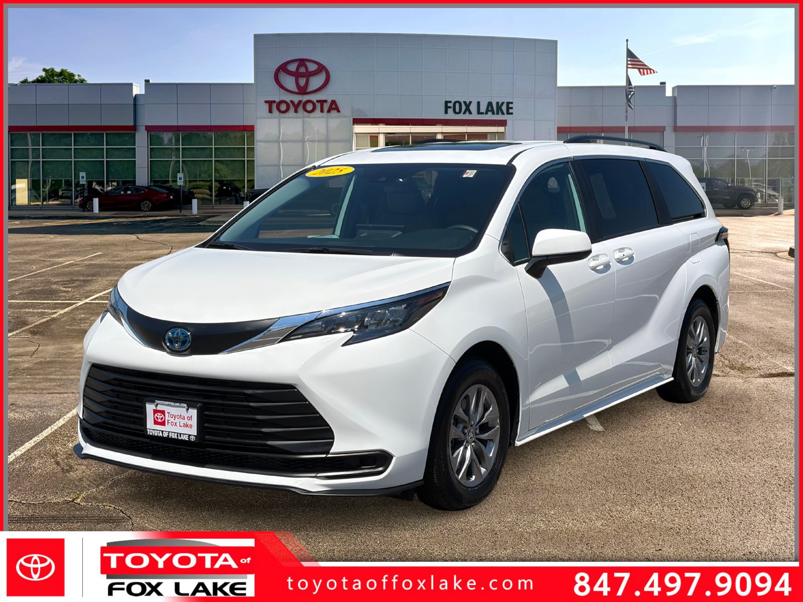 New 2025 Toyota Sienna LE w/ LE Plus Package
