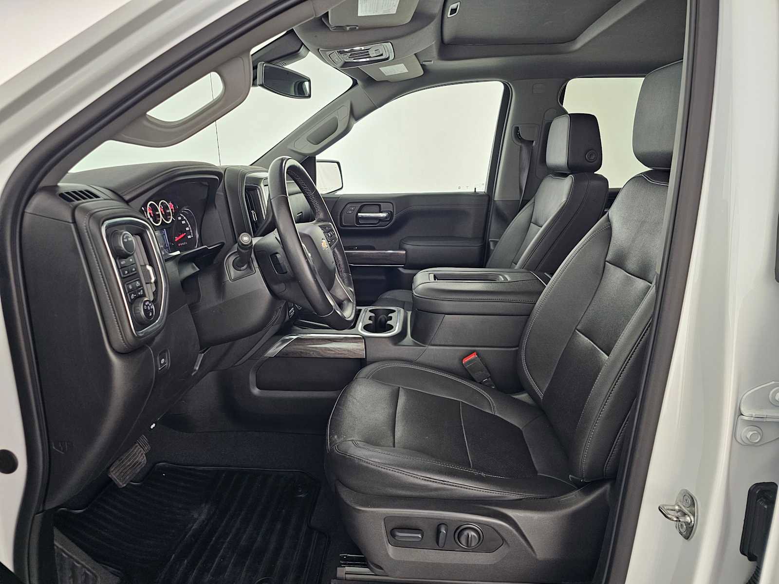 Used 2022 Chevrolet Silverado 1500 LTZ w/ LTZ Premium Package image 25
