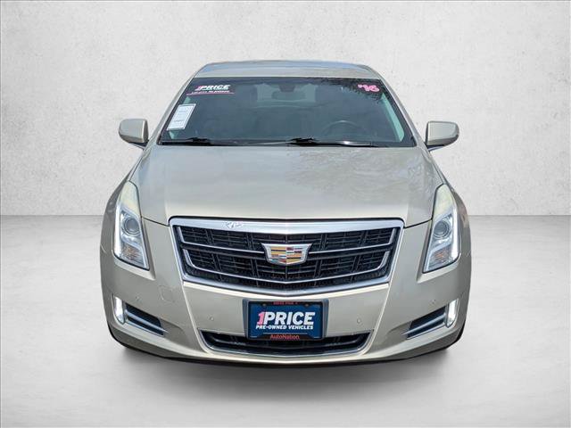 Used 2016 Cadillac XTS Luxury AWD/4WD image 2