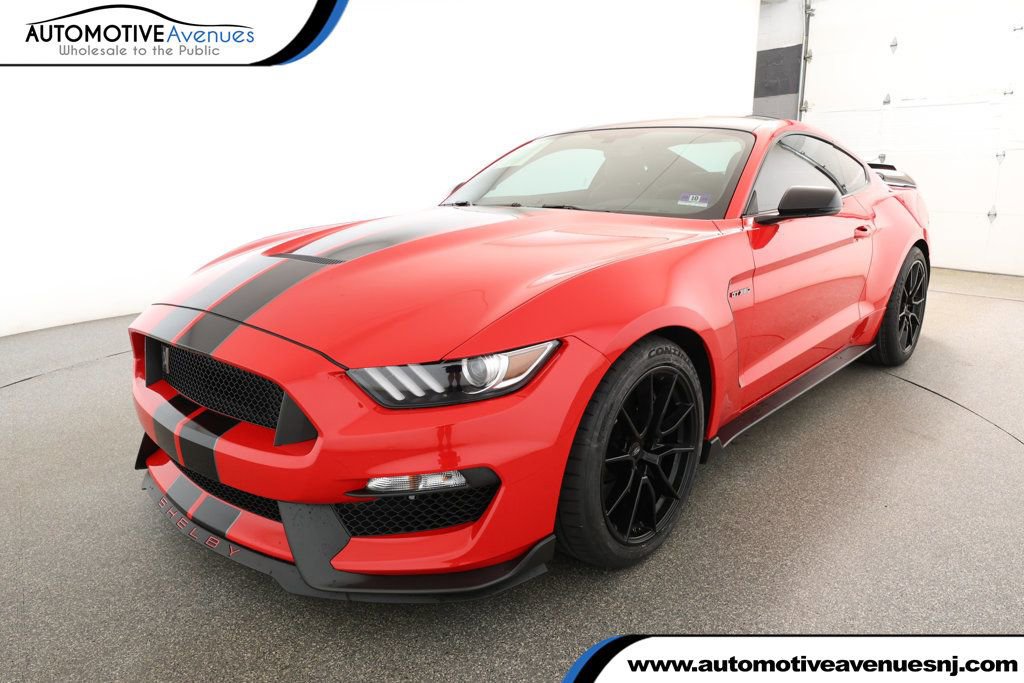 Used 2019 Ford Mustang Shelby GT350 w/ Technology Package video 1