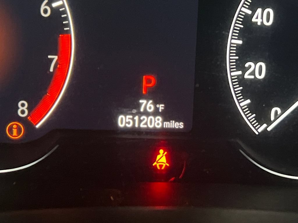 Used 2018 Honda Accord Touring image 7