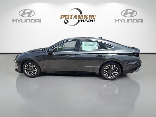New 2026 Hyundai Sonata Limited FWD image 8