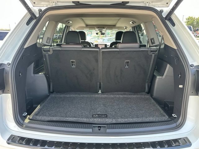Used 2024 Volkswagen Atlas Peak Edition SEL AWD/4WD image 22