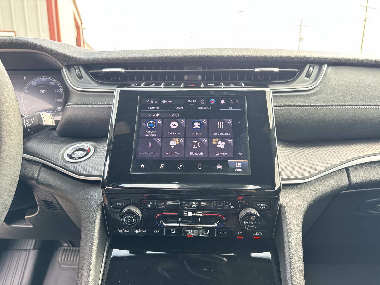 Used 2025 Jeep Grand Cherokee L Altitude image 25