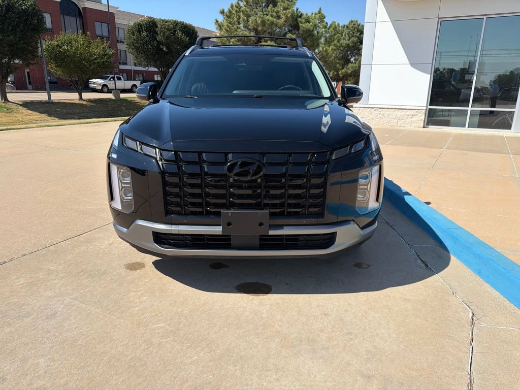 Used 2024 Hyundai Palisade Limited AWD/4WD image 3