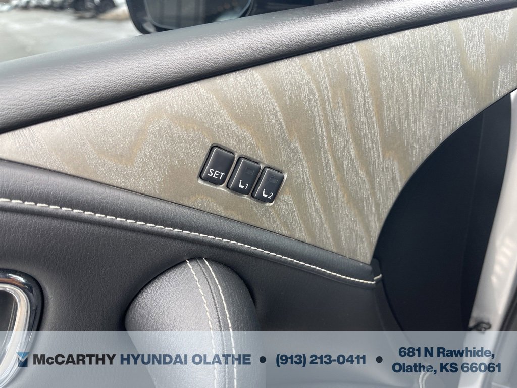 Used 2019 INFINITI QX80 Limited image 29