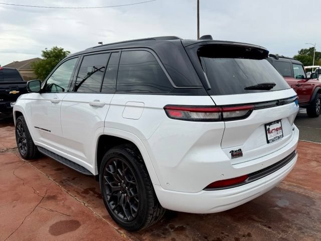 New 2027 Jeep Grand Cherokee Summit AWD/4WD image 7