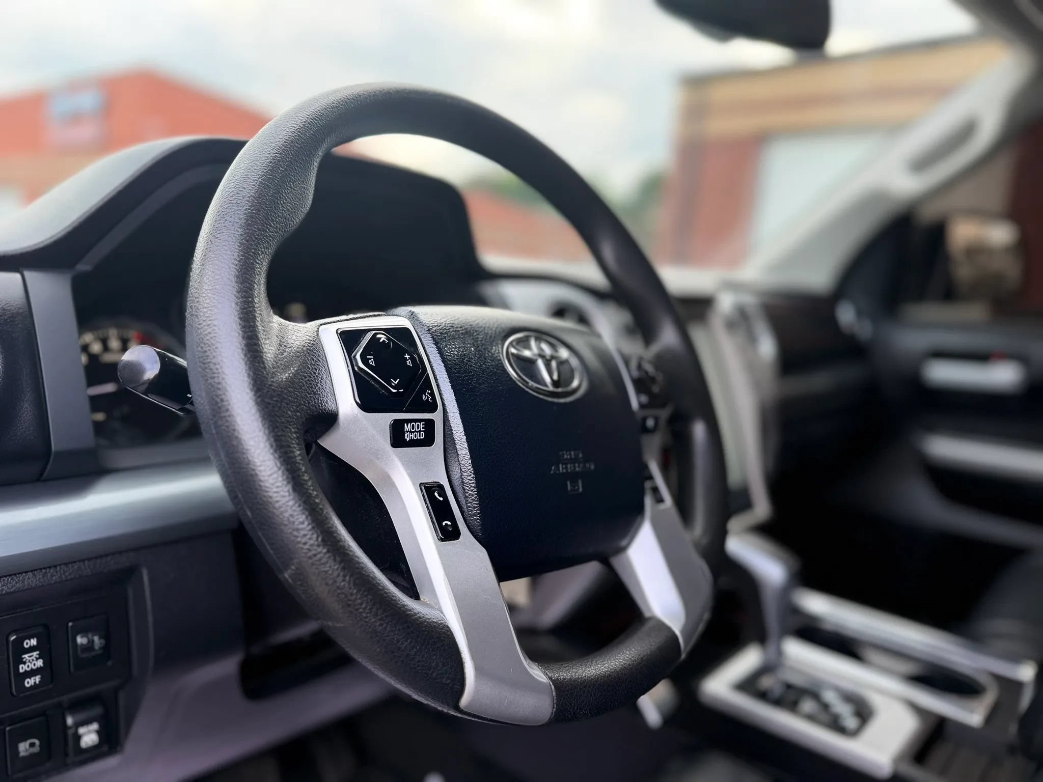 Used 2019 Toyota Tundra TRD Pro AWD/4WD image 13