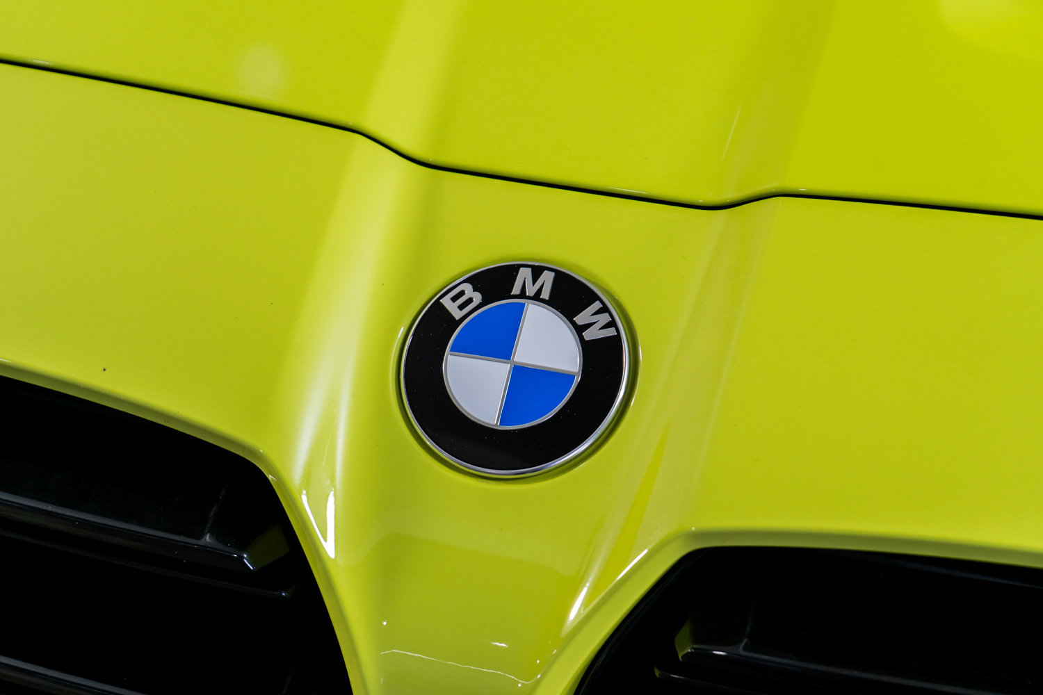 Used 2025 BMW M3 Competition w/ Executive Package image 27