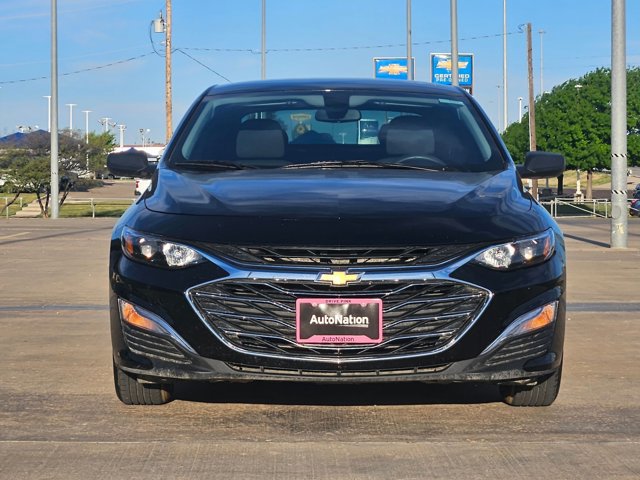 Used 2022 Chevrolet Malibu LS image 2