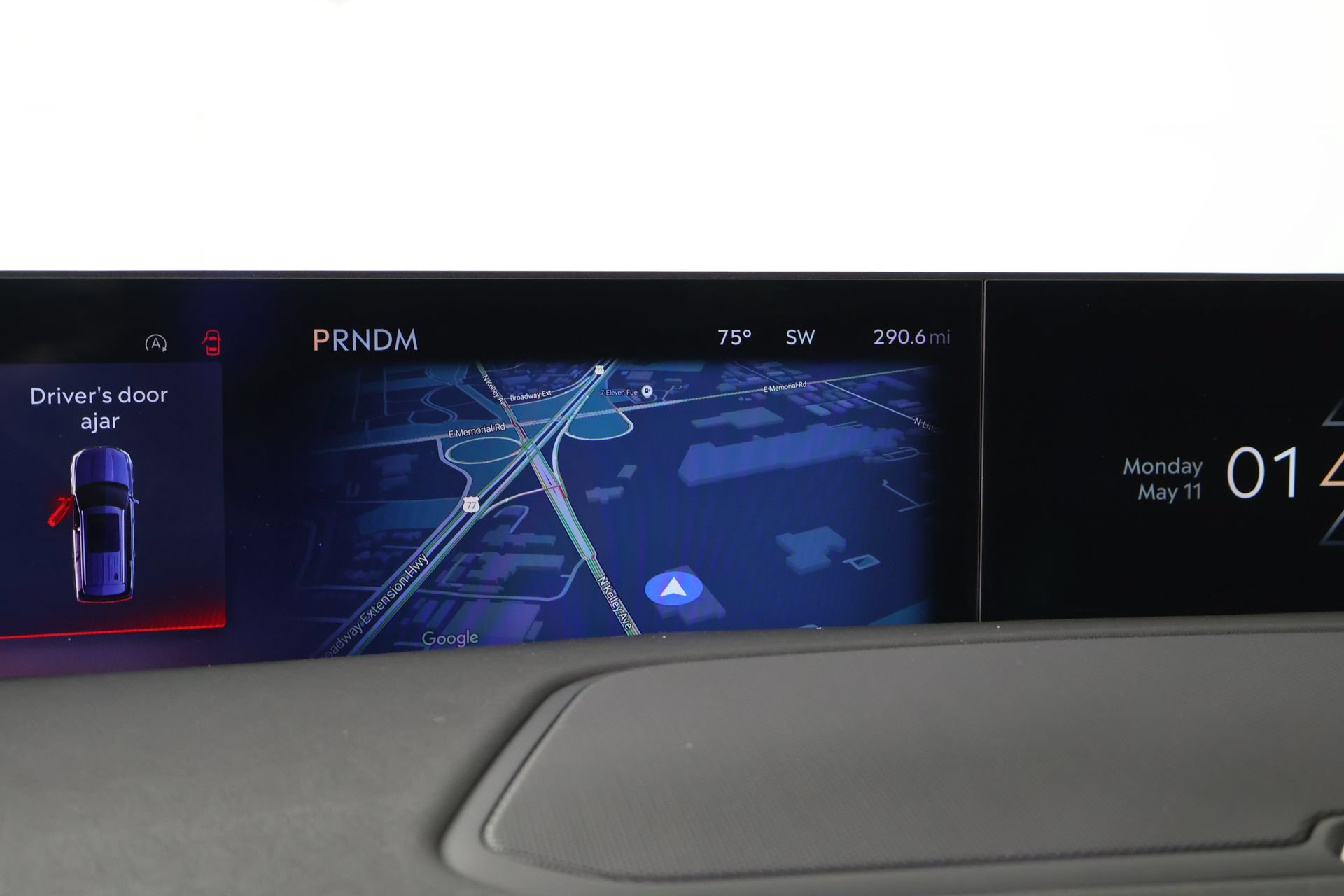New 2025 Lincoln Navigator Reserve AWD/4WD image 7