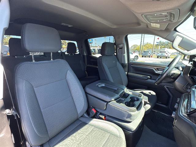 Used 2025 Chevrolet Silverado 1500 LT RWD image 9