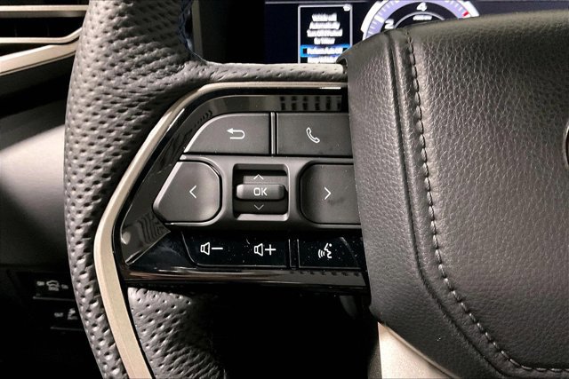 New 2026 Toyota Sequoia Platinum AWD/4WD image 17