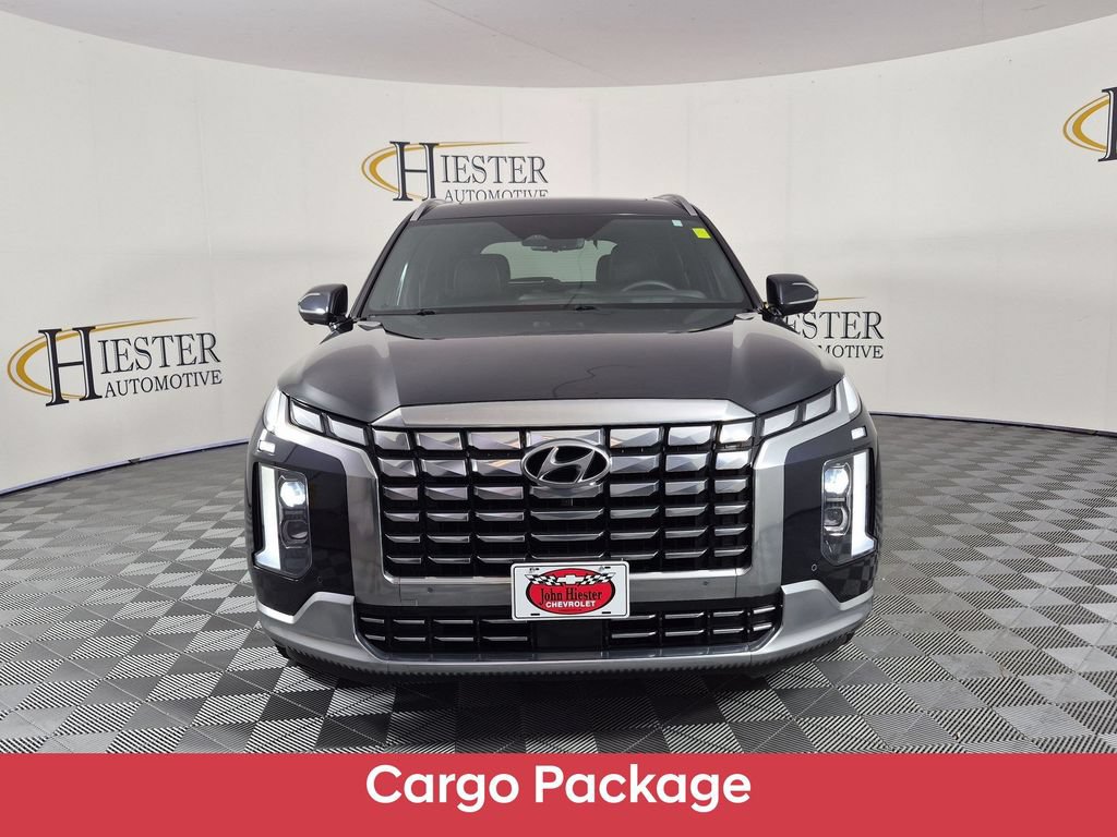 Used 2023 Hyundai Palisade Calligraphy w/ Cargo Package FWD image 9