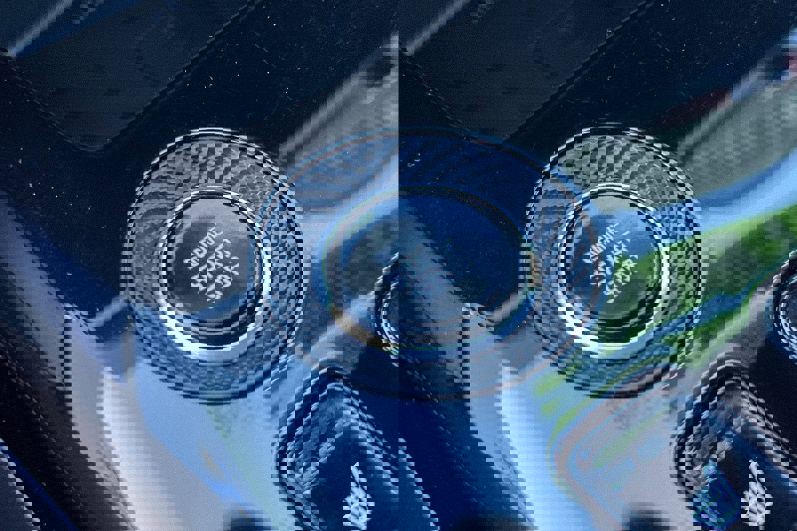 Used 2023 Kia Niro EX image 26