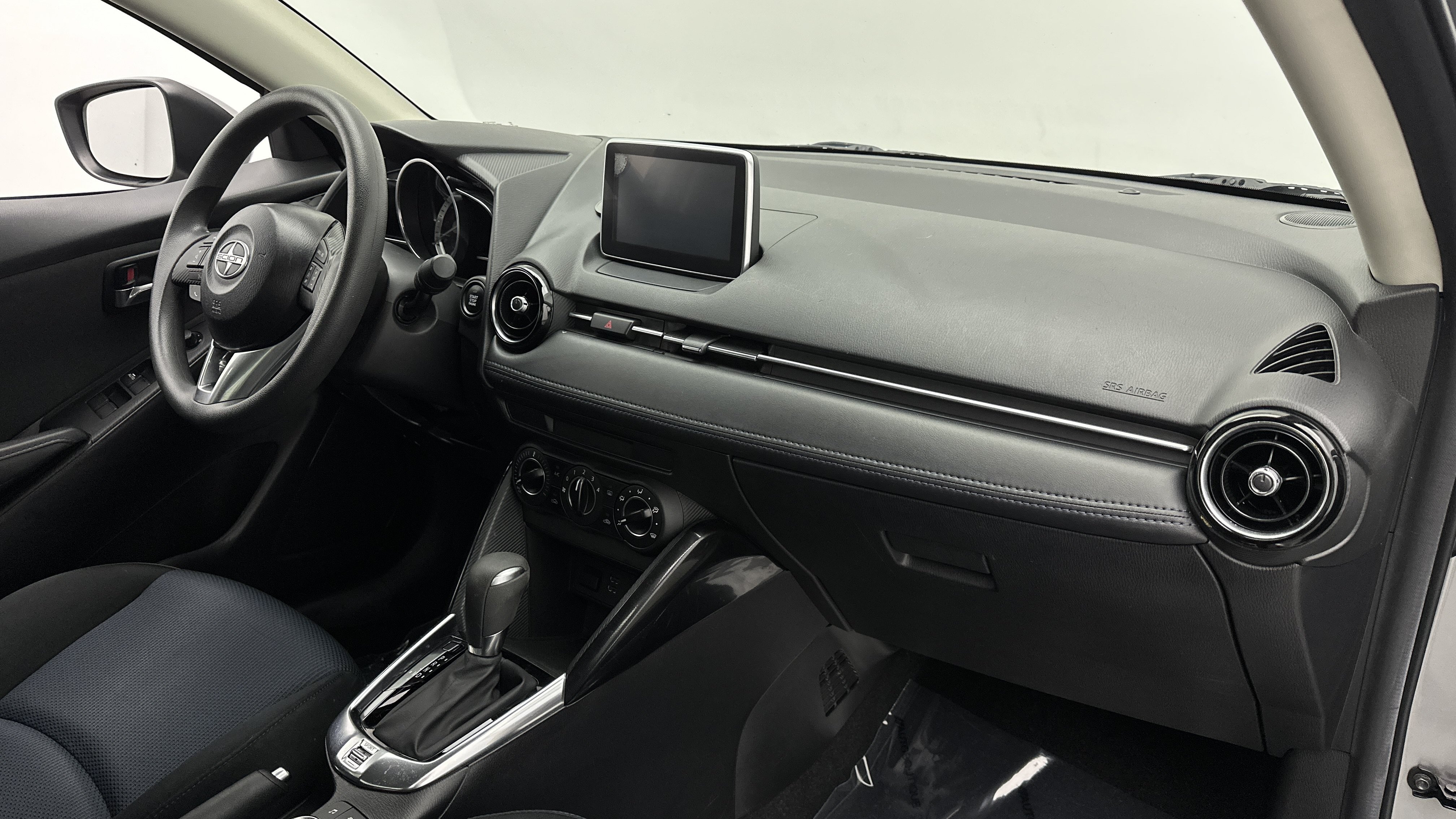 Used 2016 Scion iA FWD image 35