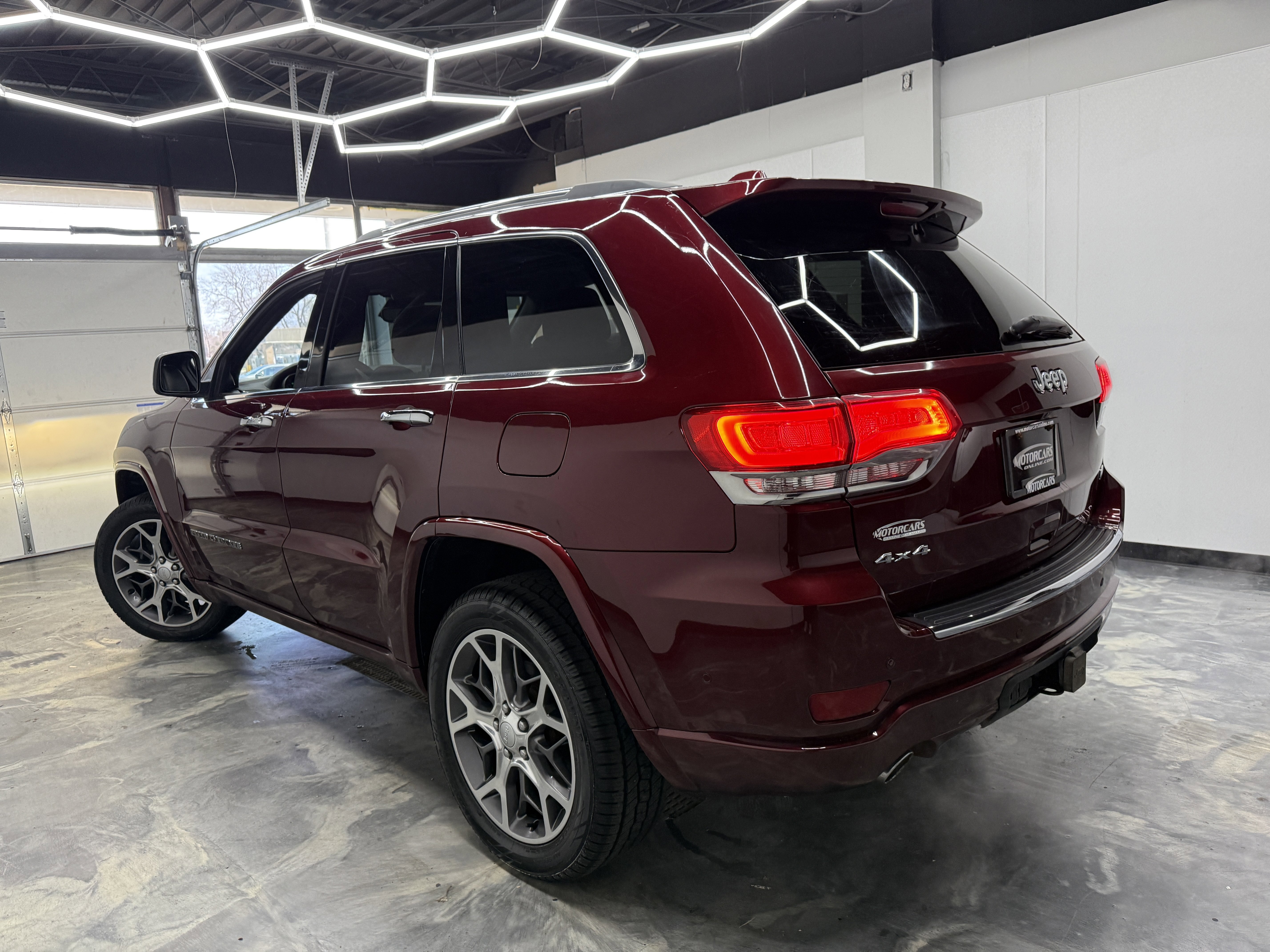 Used 2021 Jeep Grand Cherokee Overland w/ Protech Group AWD/4WD image 3