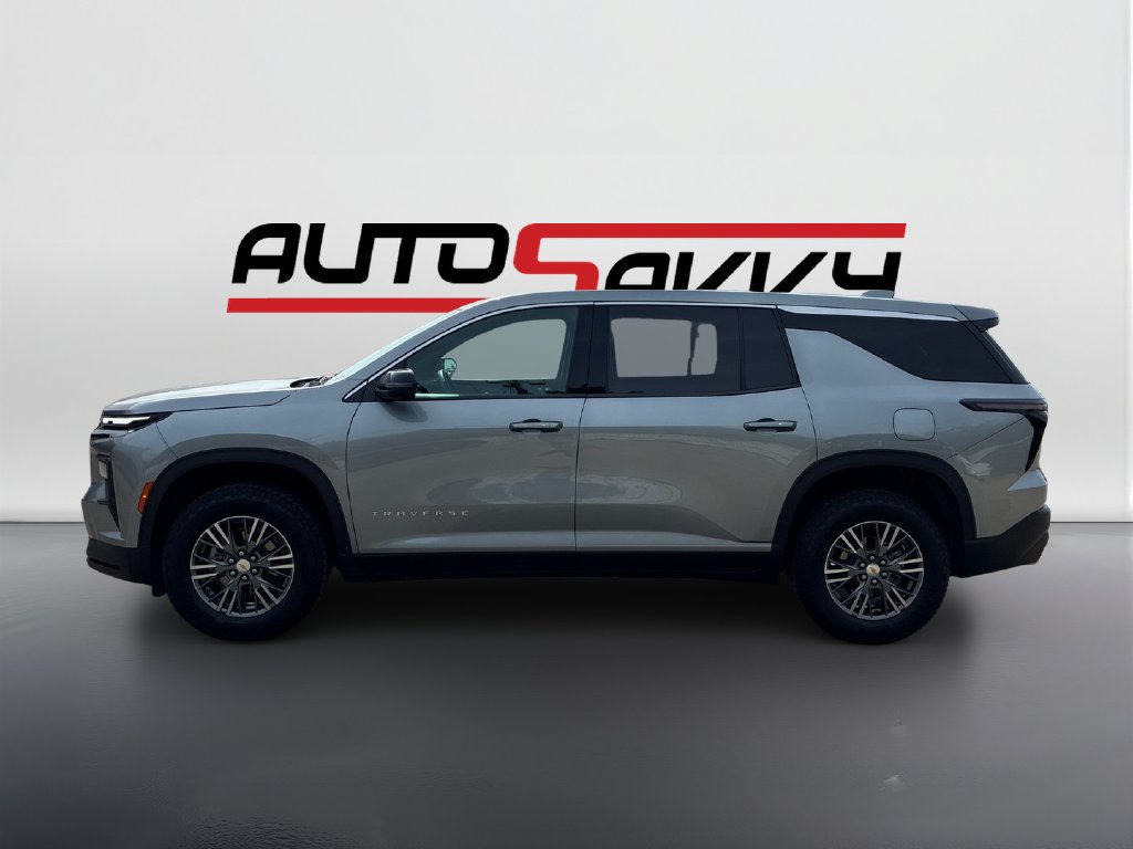 Used 2024 Chevrolet Traverse LS w/ LPO, Floor Liner Package FWD image 8