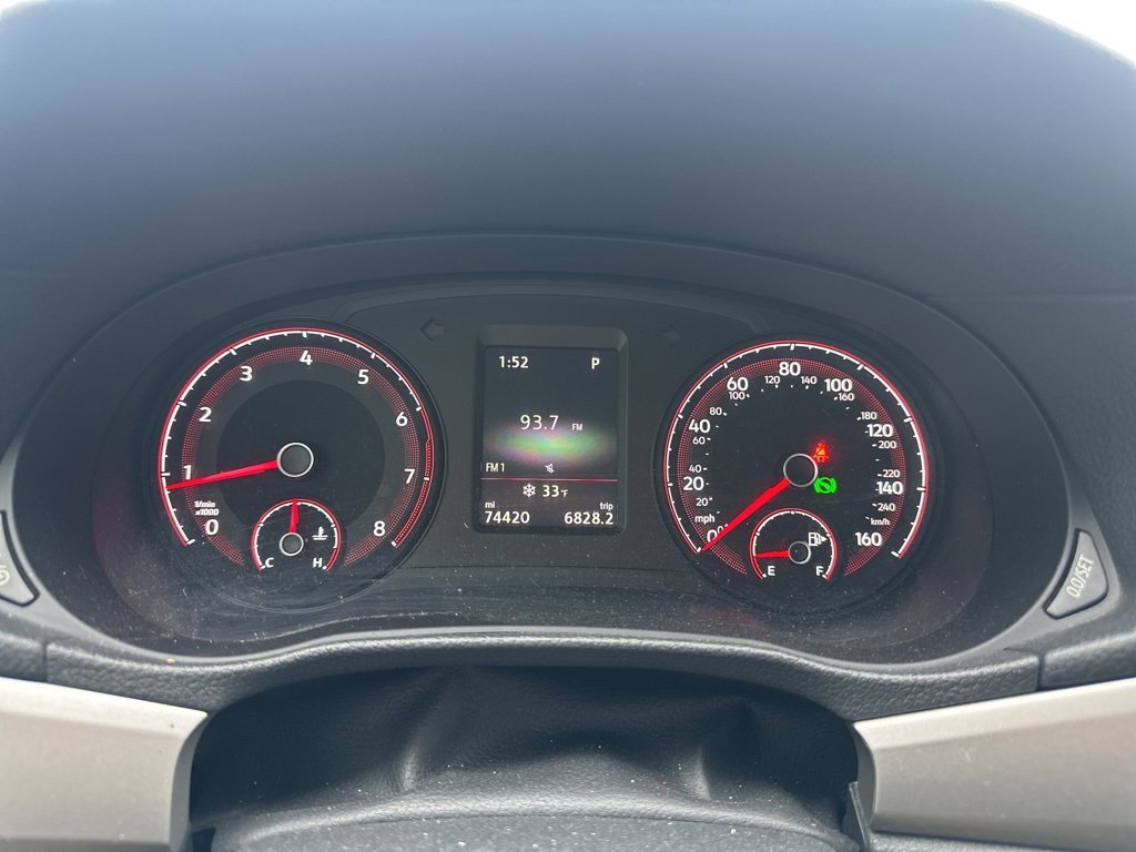 Used 2020 Volkswagen Passat 2.0T SE image 9